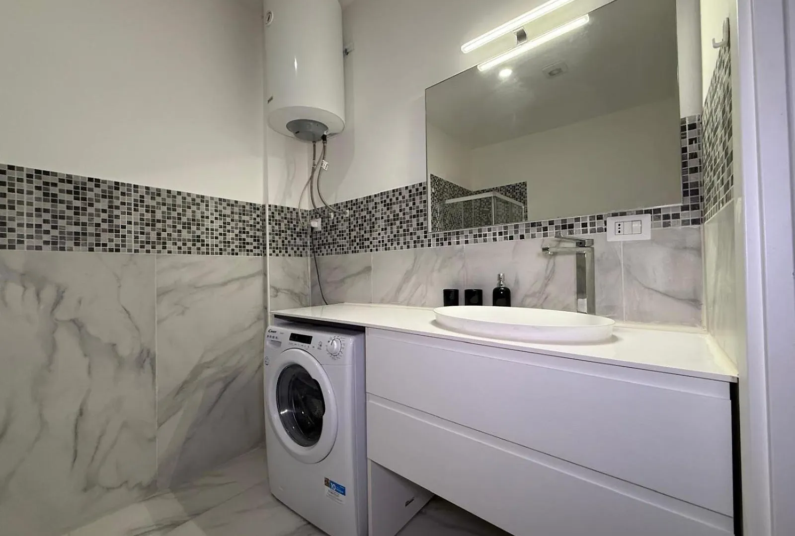 Apartmán Stardust Padre Giuliani Milán Itálie